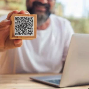 how to create qr code for business card